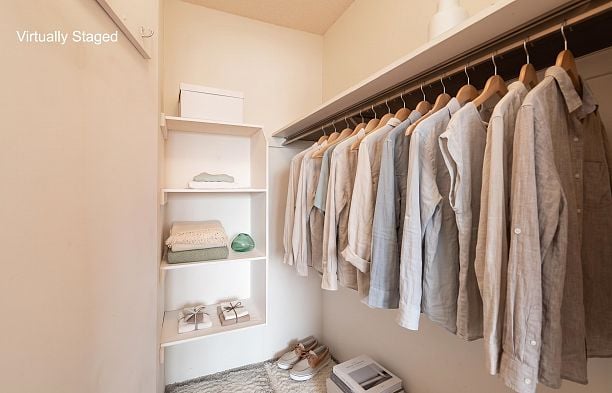 305 2080 Maple Street Kitsilano