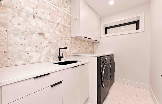 6408 Vine Street Kerrisdale