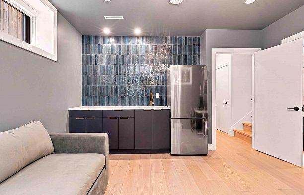 6408 Vine Street Kerrisdale