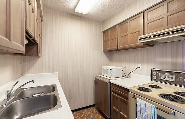 305 2080 Maple Street Kitsilano