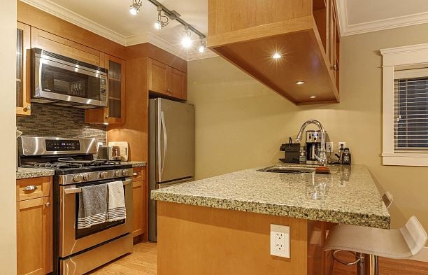 2115 Macdonald Street Kitsilano