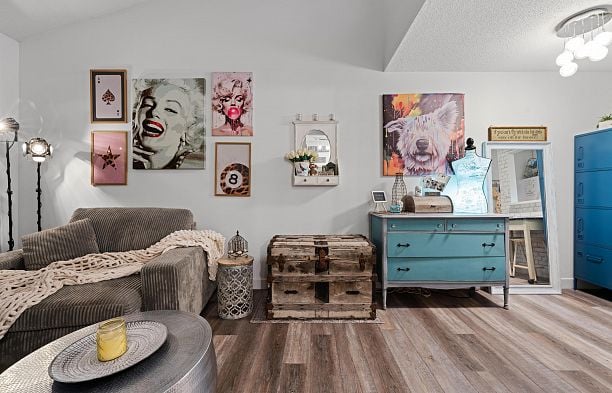 401 2173 W 6 Avenue Kitsilano