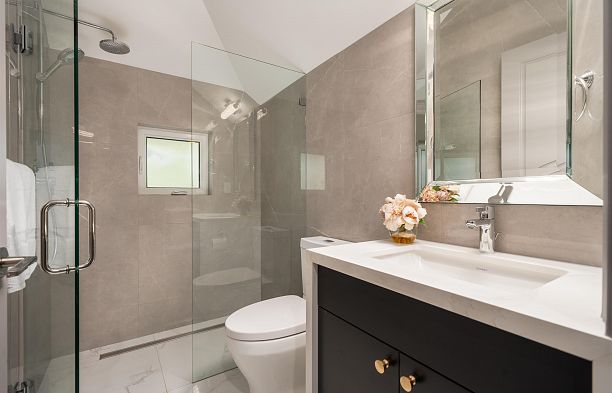 3282 W 34th Avenue MacKenzie Heights