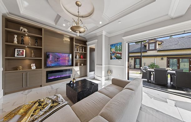 2168 W 22nd Avenue Arbutus