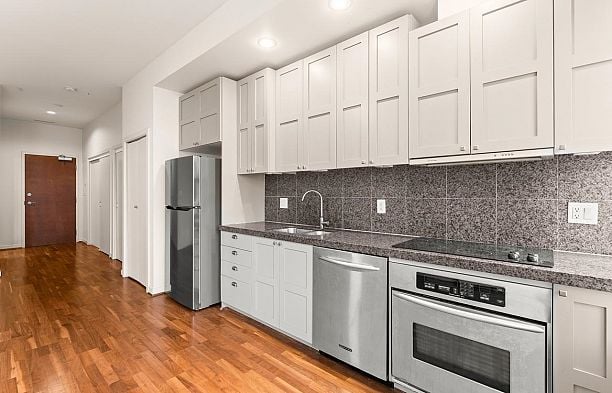 1113 1333 W Georgia Street Coal Harbour
