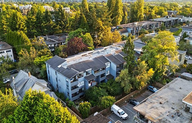 401 2173 W 6 Avenue Kitsilano