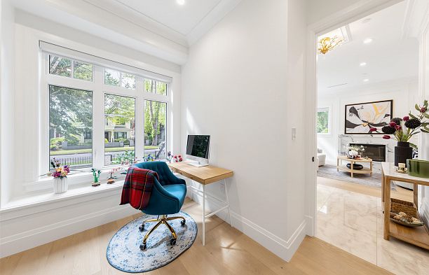 2755 W 38th Avenue Kerrisdale