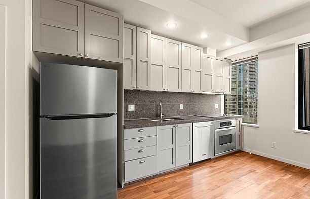 1113 1333 W Georgia Street Coal Harbour