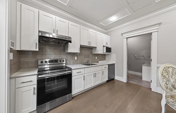 2168 W 22nd Avenue Arbutus