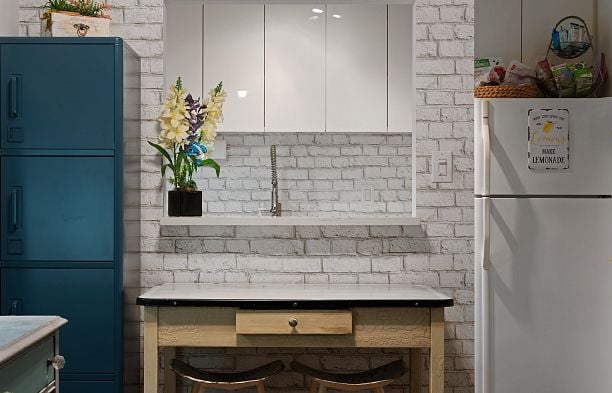 401 2173 W 6 Avenue Kitsilano