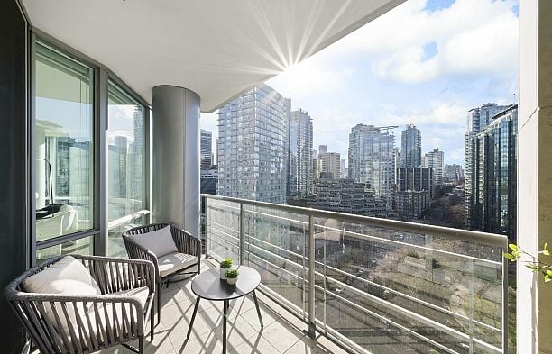 1503 323 Jervis Street Coal Harbour