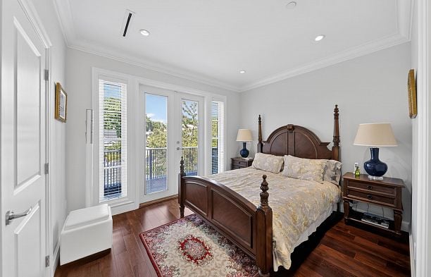 3285 W 12th Avenue Kitsilano
