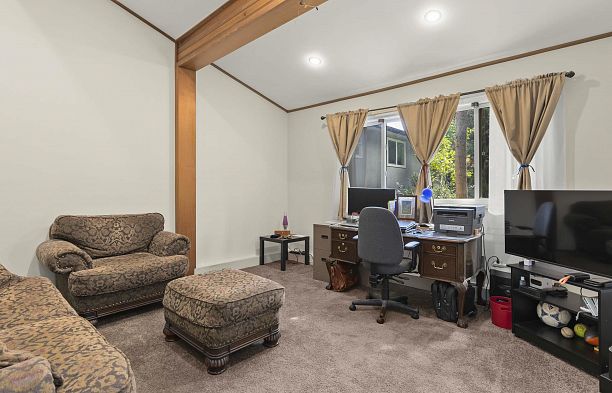 2929 W 24th Avenue Arbutus