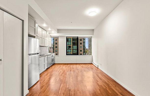 1113 1333 W Georgia Street Coal Harbour