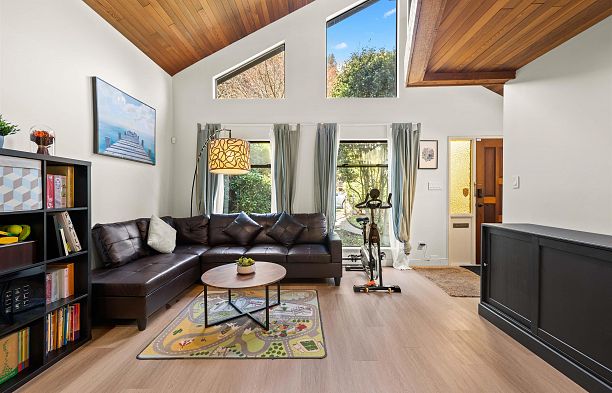 1554 W 65th Ave Avenue S.W. Marine