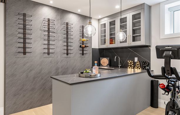 2755 W 38th Avenue Kerrisdale