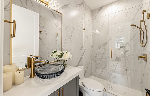 2755 W 38th Avenue Kerrisdale