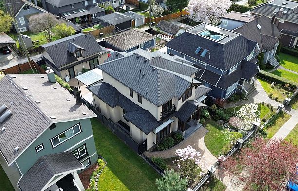 2168 W 22nd Avenue Arbutus