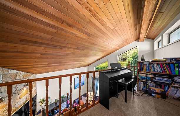 1554 W 65th Ave Avenue S.W. Marine