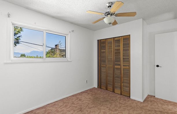 2929 W 24th Avenue Arbutus