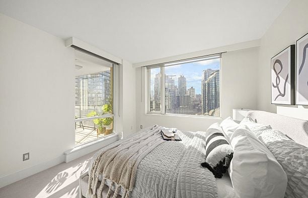 1503 323 Jervis Street Coal Harbour