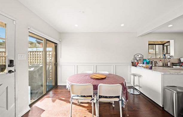 1554 W 65th Ave Avenue S.W. Marine