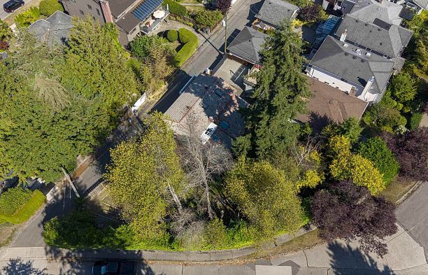 2929 W 24th Avenue Arbutus