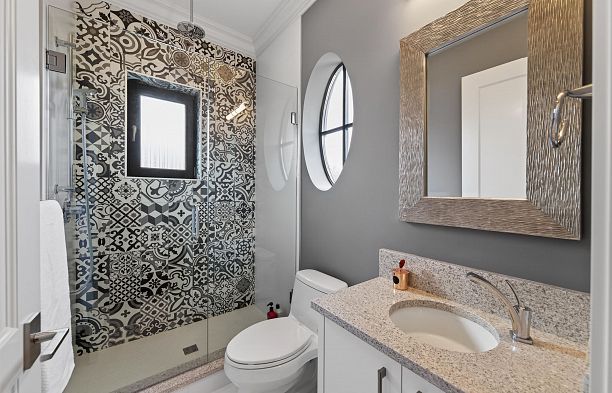 2168 W 22nd Avenue Arbutus
