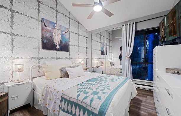 401 2173 W 6 Avenue Kitsilano