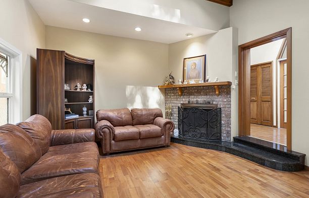 2929 W 24th Avenue Arbutus
