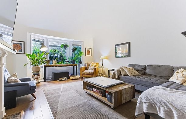 7455 West Boulevard S.W. Marine