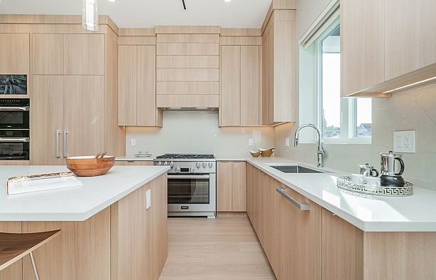 2623 Mcbain Avenue Quilchena