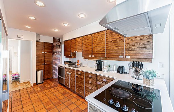 4327 Locarno Crescent Point Grey