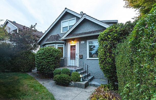 7455 West Boulevard S.W. Marine