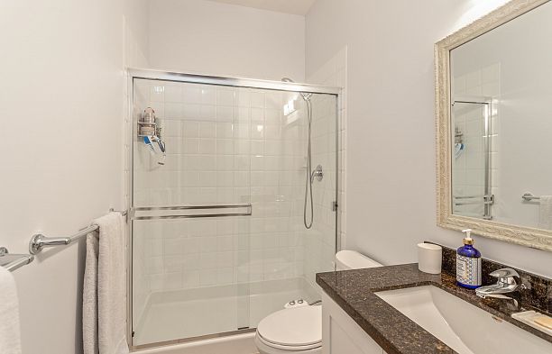 2408 4625 Valley Drive Quilchena