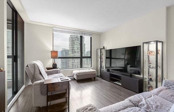 1903 1238 Melville Street Coal Harbour