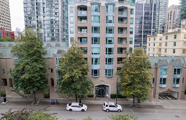 1903 1238 Melville Street Coal Harbour