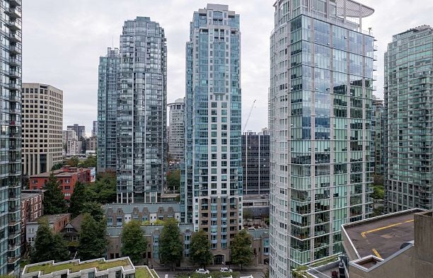 1903 1238 Melville Street Coal Harbour