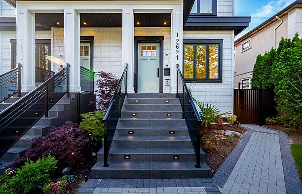 2621 Mcbain Avenue Quilchena