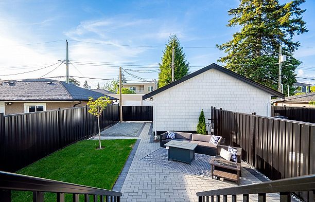 2623 Mcbain Avenue Quilchena