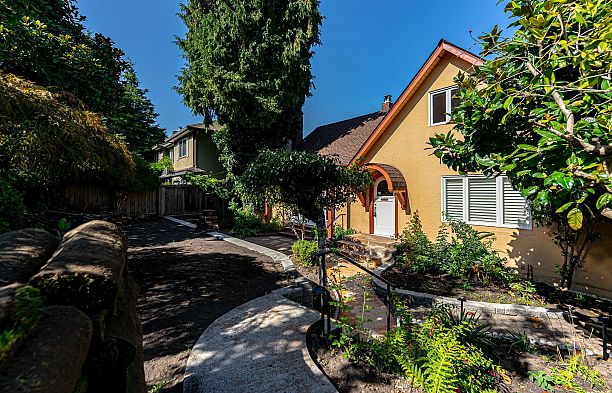 4327 Locarno Crescent Point Grey