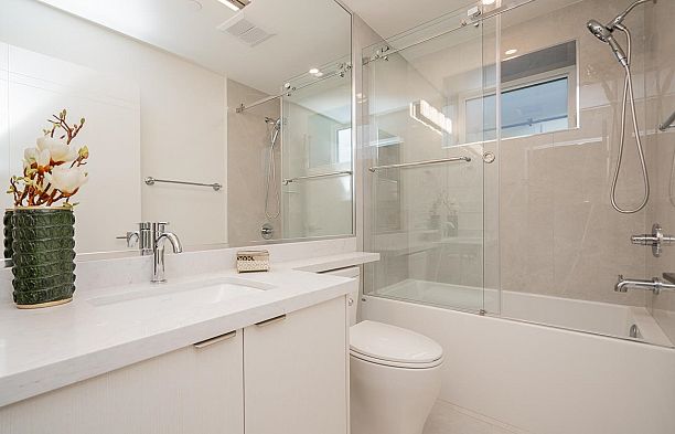 2623 Mcbain Avenue Quilchena