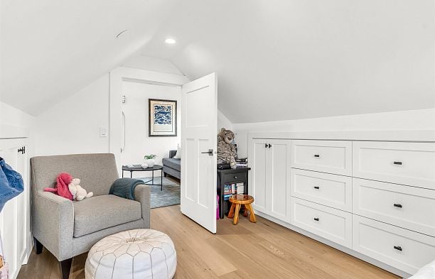 3022 W King Edward Avenue MacKenzie Heights