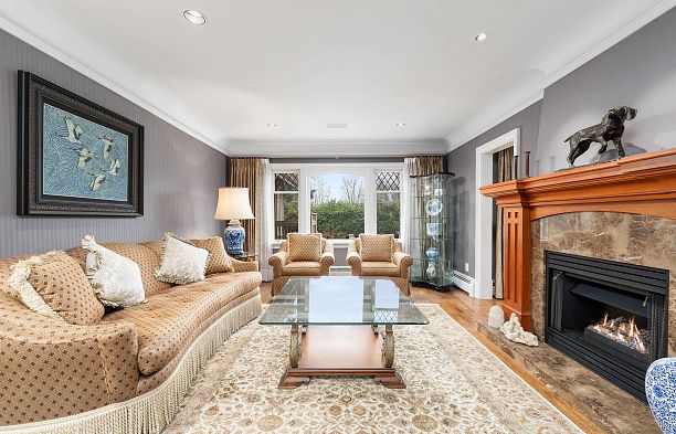 1957 Aspen Avenue Quilchena