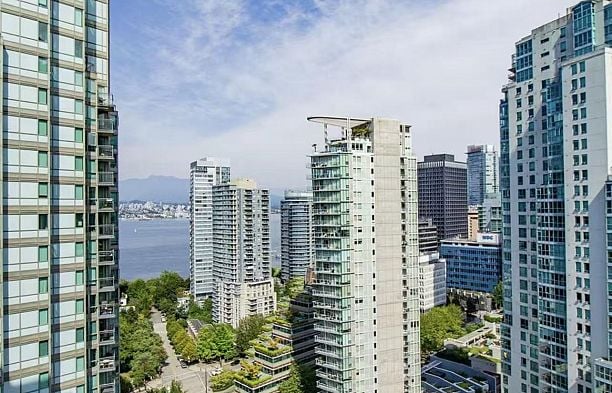 2509 1331 W Georgia Street Coal Harbour