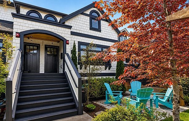 3022 W King Edward Avenue MacKenzie Heights