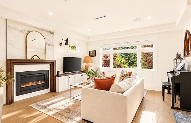 3022 W King Edward Avenue MacKenzie Heights