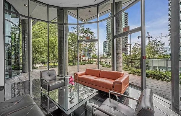 2509 1331 W Georgia Street Coal Harbour