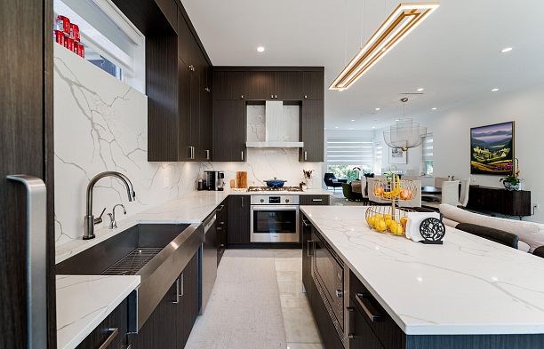6007 Larch Street Kerrisdale