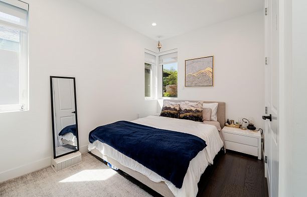 6007 Larch Street Kerrisdale